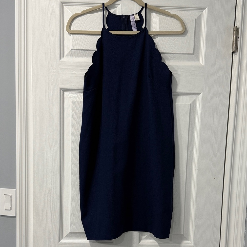 BARELY WORN NAVY DRESS